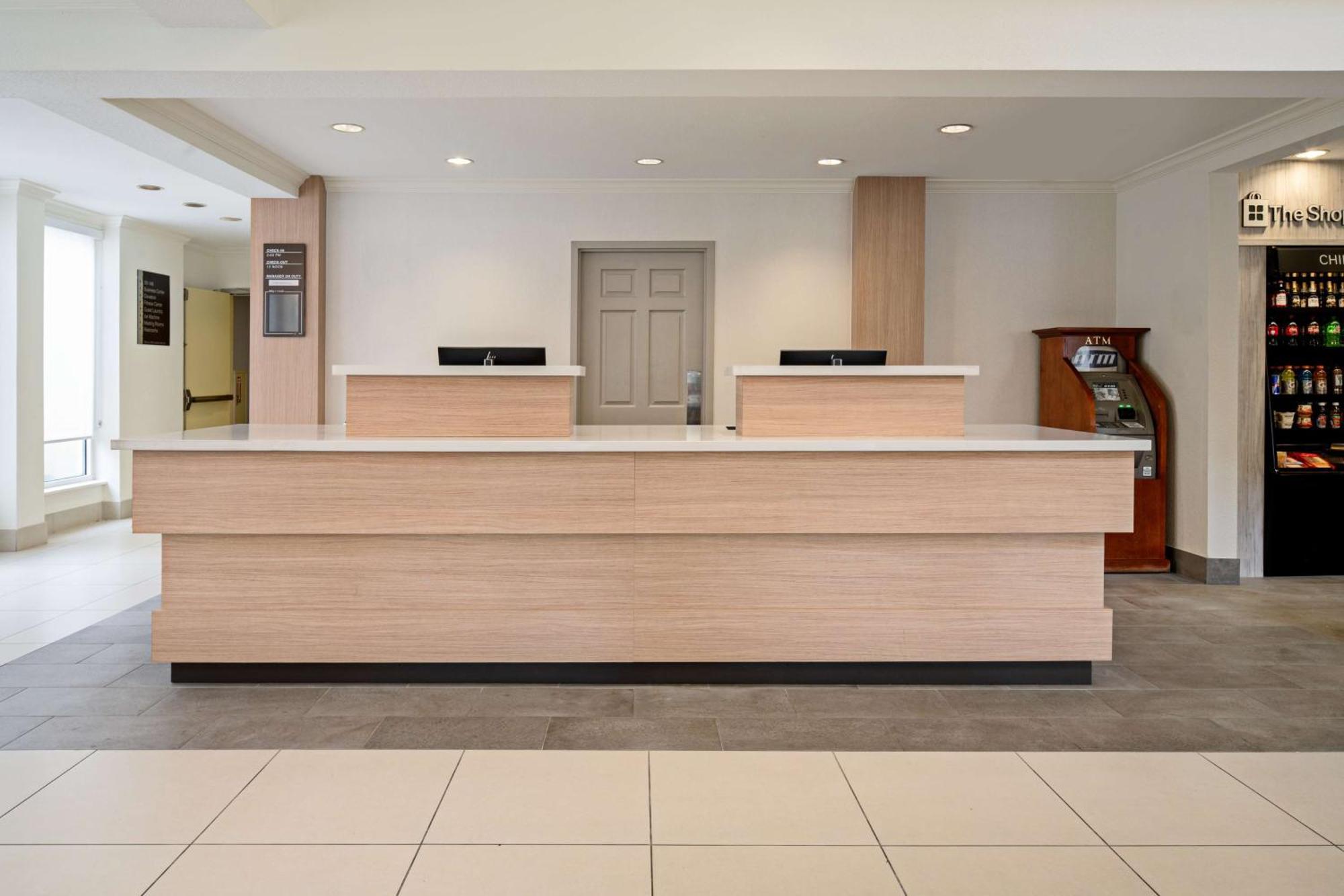 Hilton Garden Inn Roseville Exterior foto